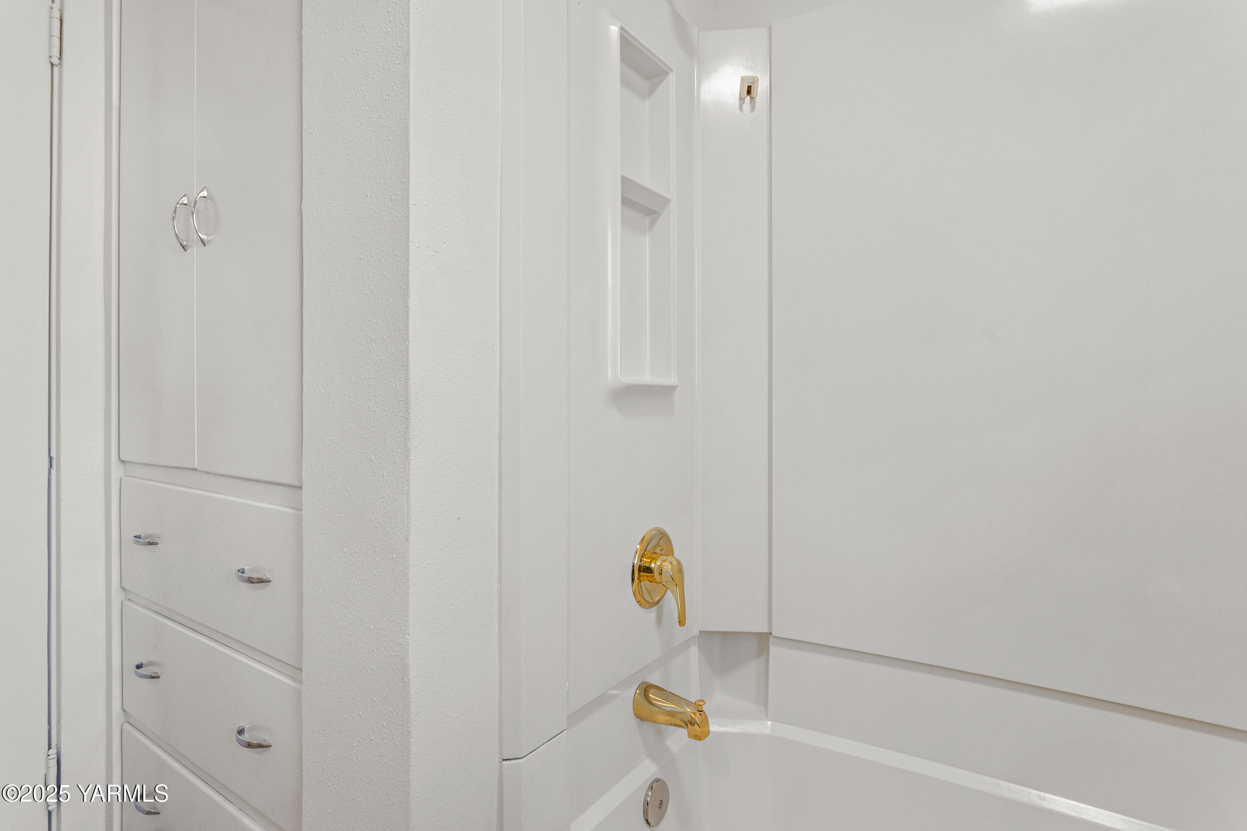 1006 South 4th Avenue Yakima, WA 98902 - Photo 30 of 39 1006 S 4th Ave