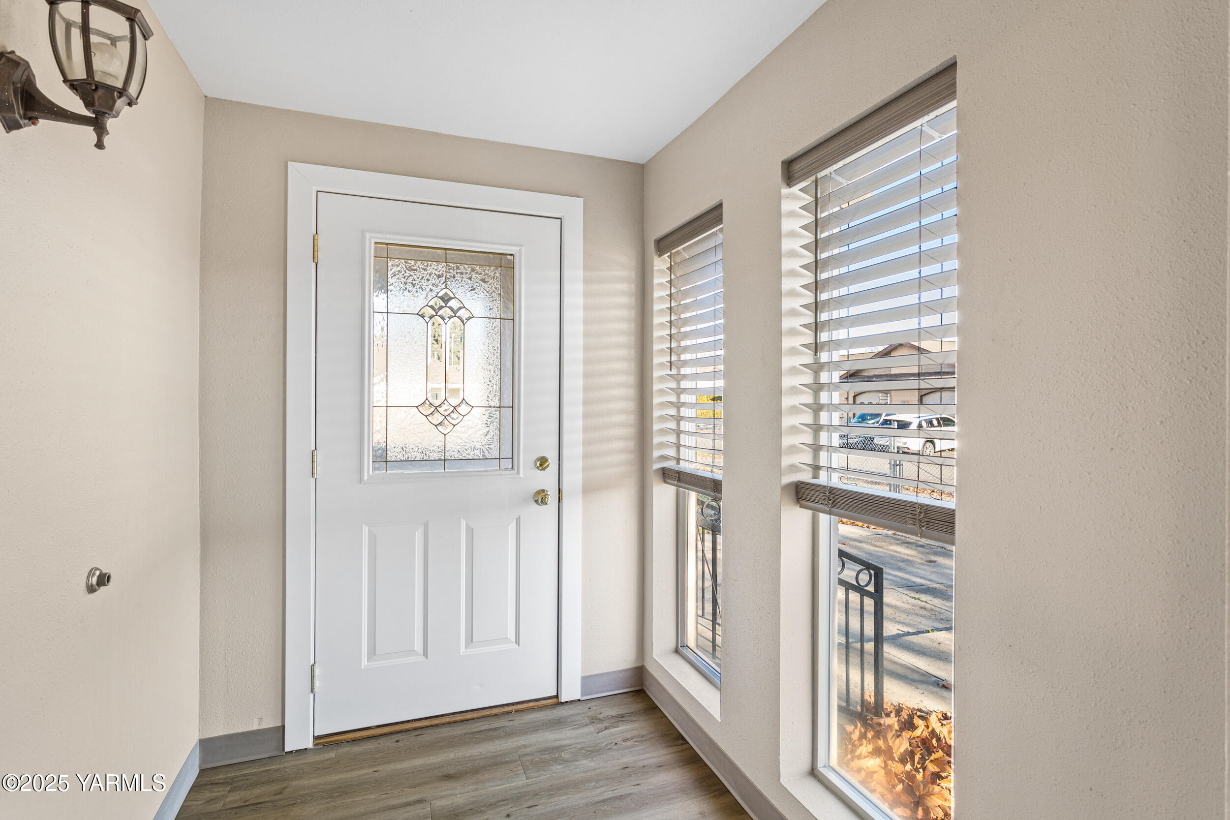 1006 South 4th Avenue Yakima, WA 98902 - Photo 5 of 39 1006 S 4th Ave