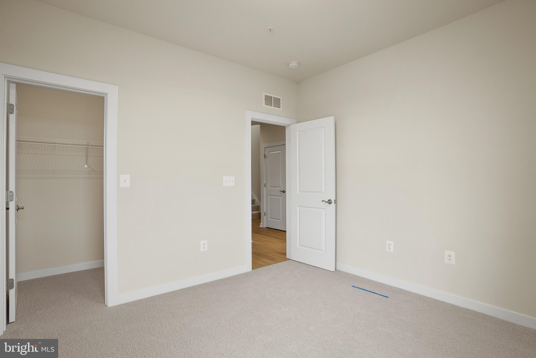 6713 Belcrest Road Hyattsville, MD 20782 - Photo 9 of 29 a view of an empty room