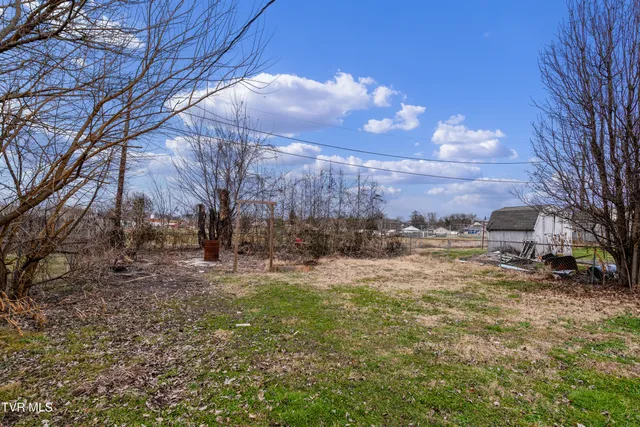 $1,600 | 818 Poplar Street, Kingsport, TN 37660