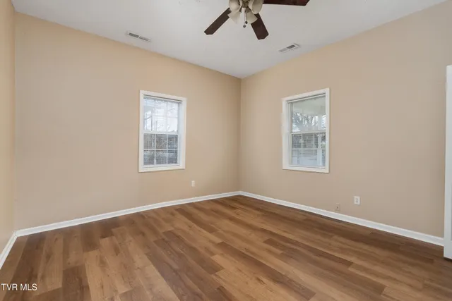 $1,600 | 818 Poplar Street, Kingsport, TN 37660