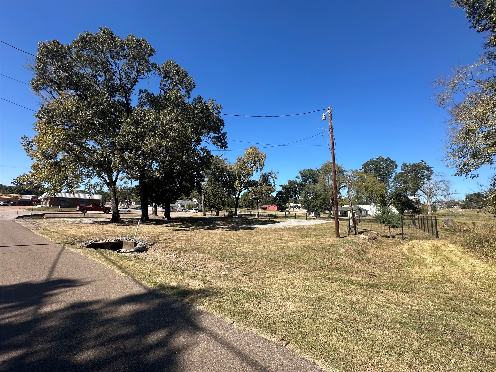 1042 West Commerce Street Buffalo, TX 75831 - Photo 14 of 16 a view of a snow with a tree