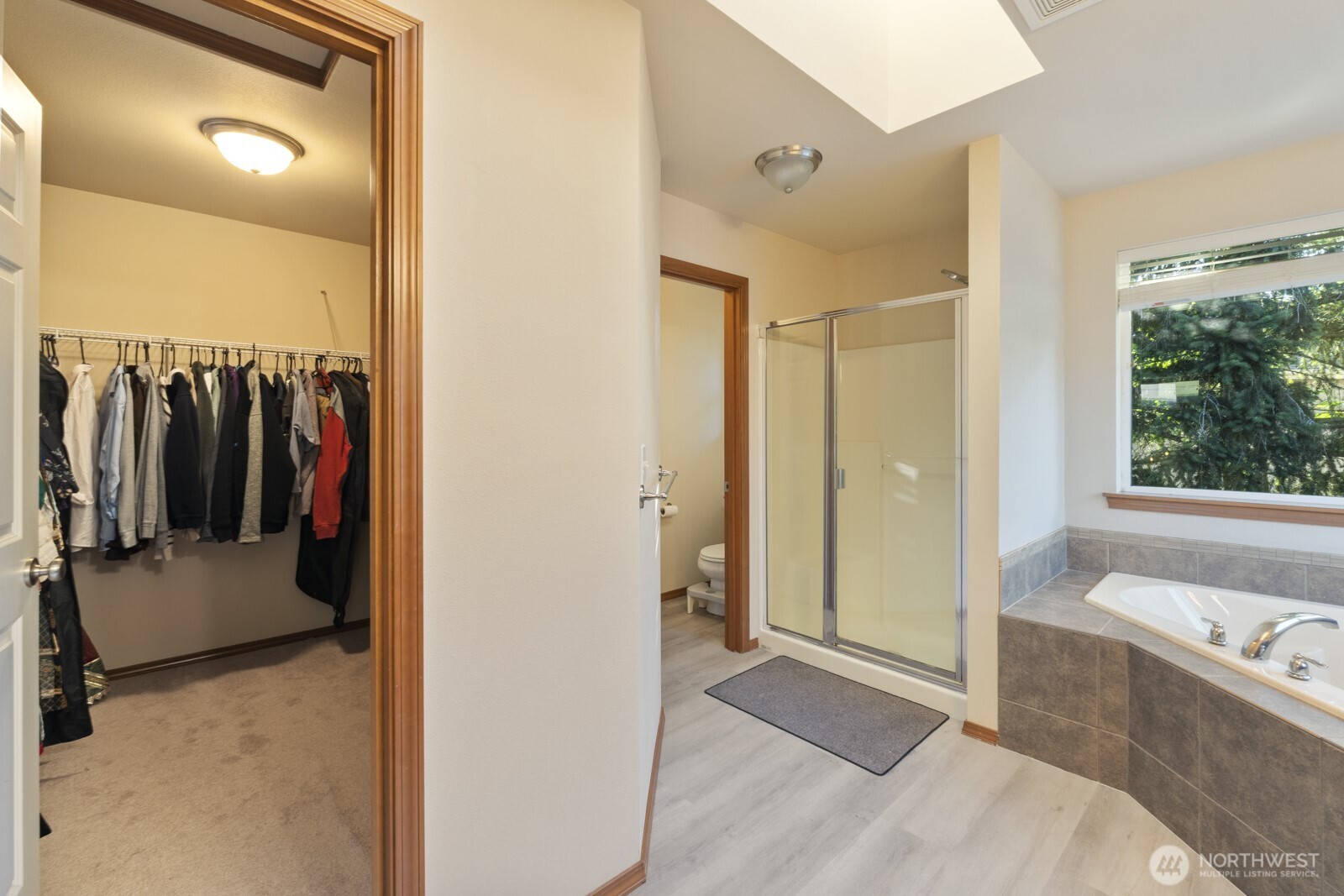 14611 46th Avenue Southeast Bothell, WA 98012 - Photo 17 of 27 Gallery Image 17