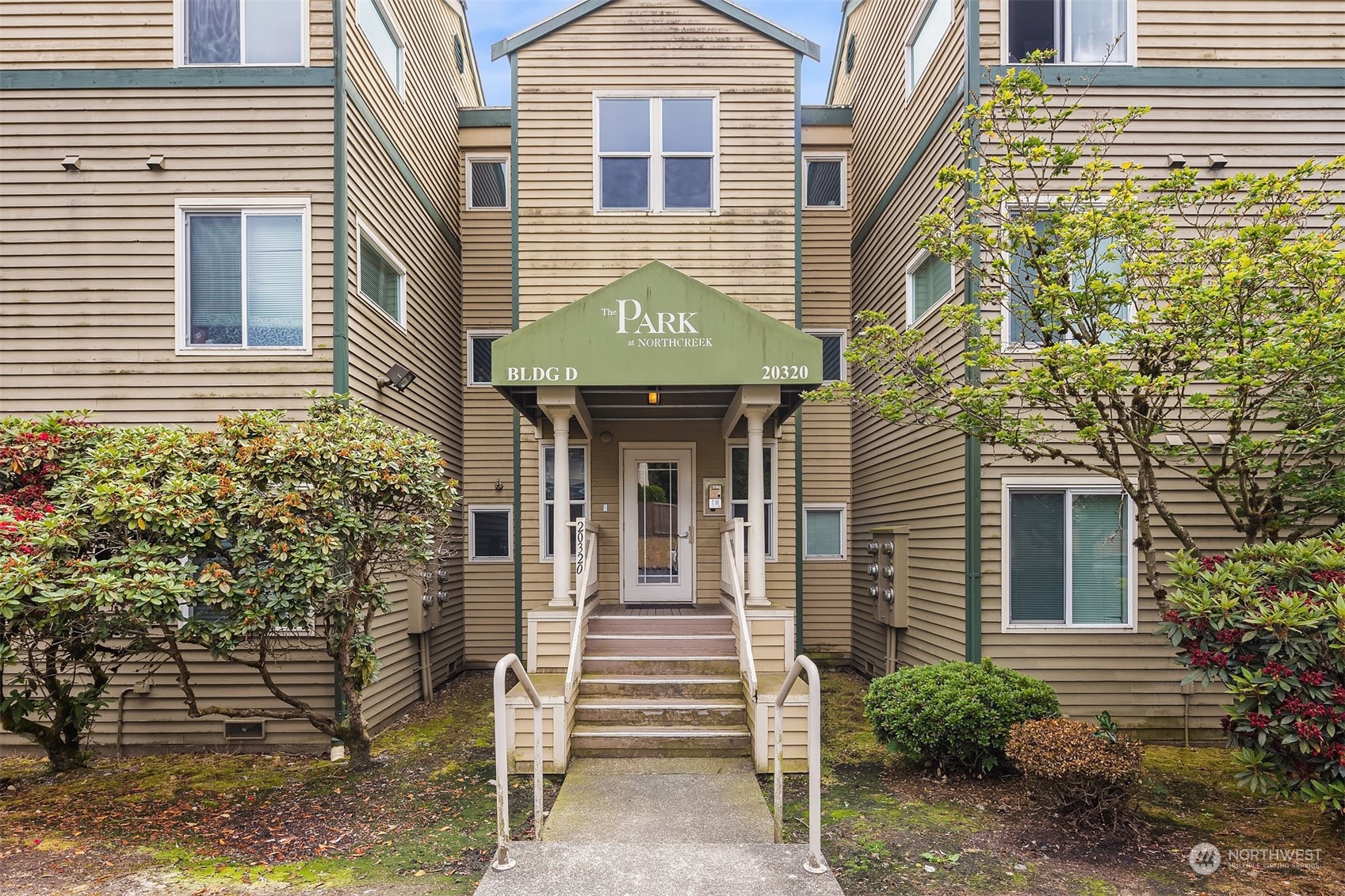 20320 Bothell Everett Highway, Unit D304 Bothell, WA 98012 - Photo 16 of 21 a front view of a house