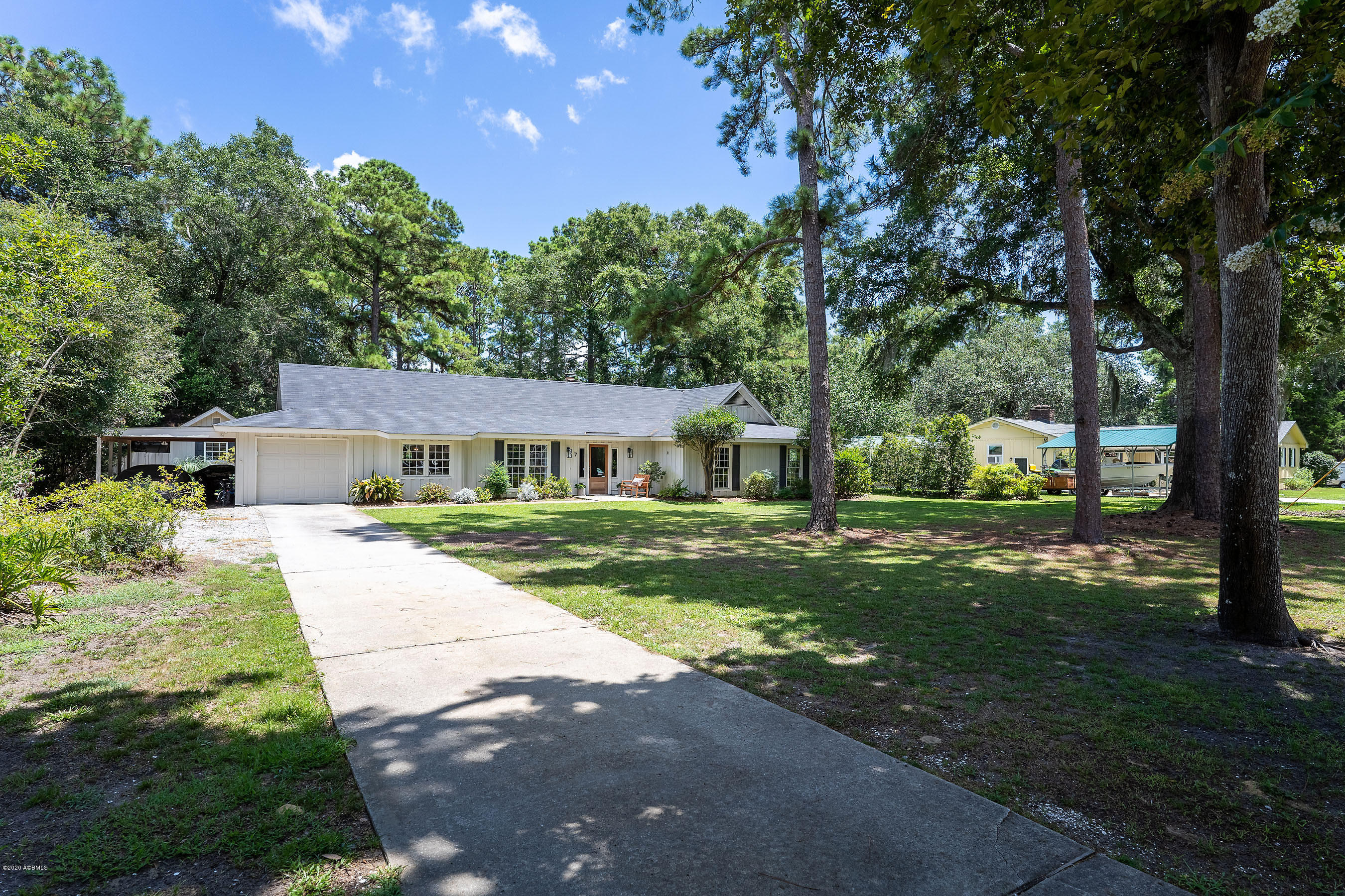 7 Audubon Road Beaufort, SC 29907 - Photo 3 of 50 DSC03971-HDR-SMALL