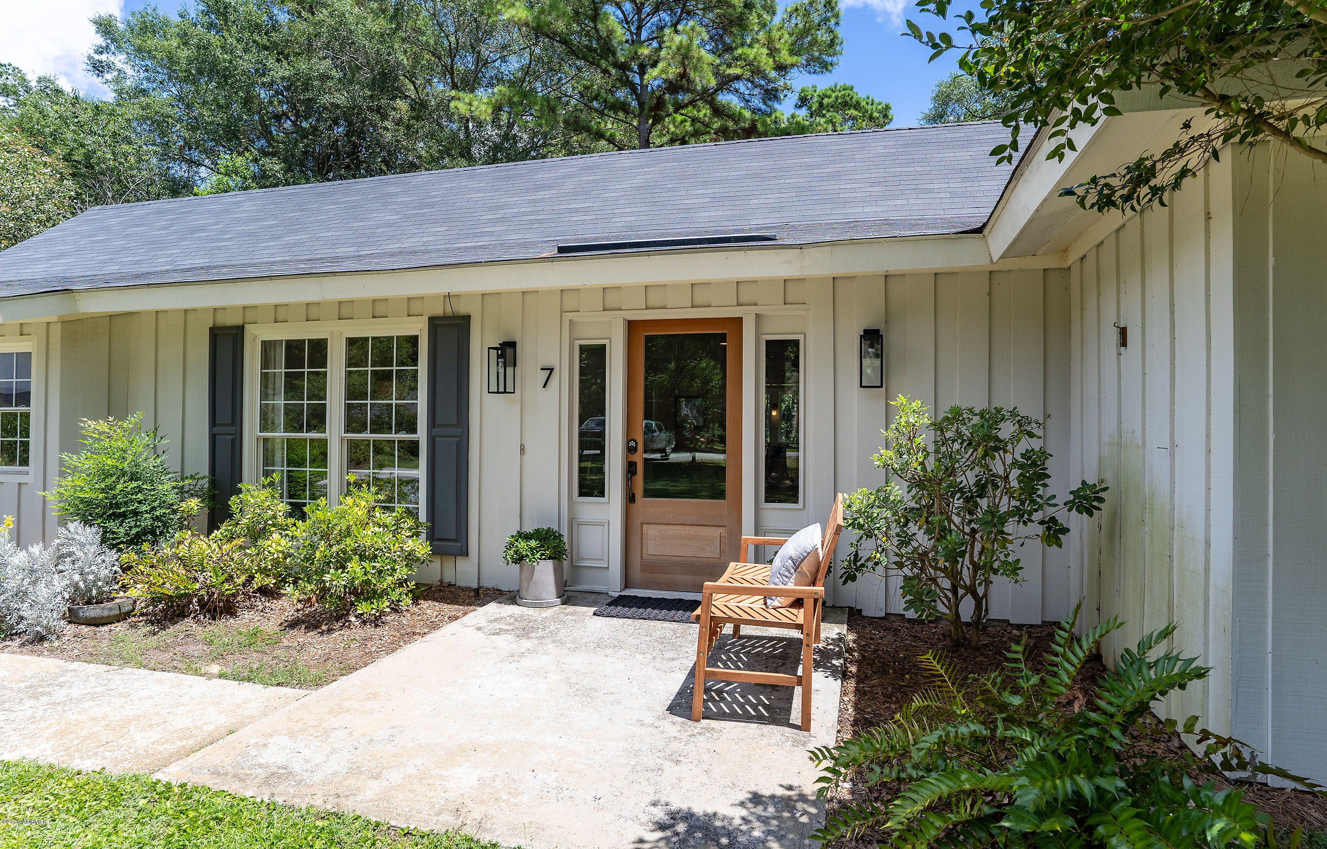 7 Audubon Road Beaufort, SC 29907 - Photo 5 of 50 DSC03977-HDR-SMALL