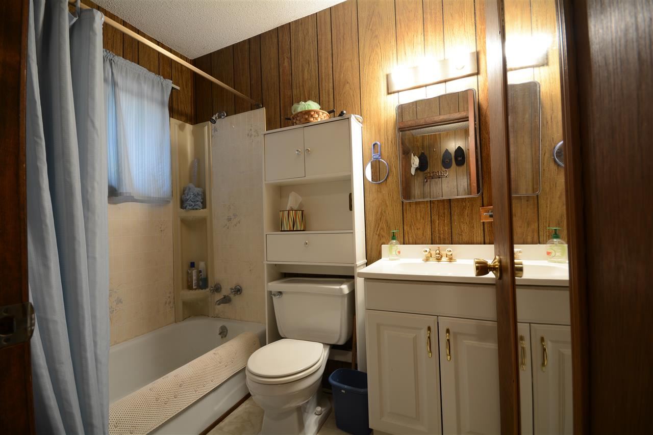 3892 Harolds Road Traverse City, MI 49696 - Photo 27 of 27 1811000-26.JPG
