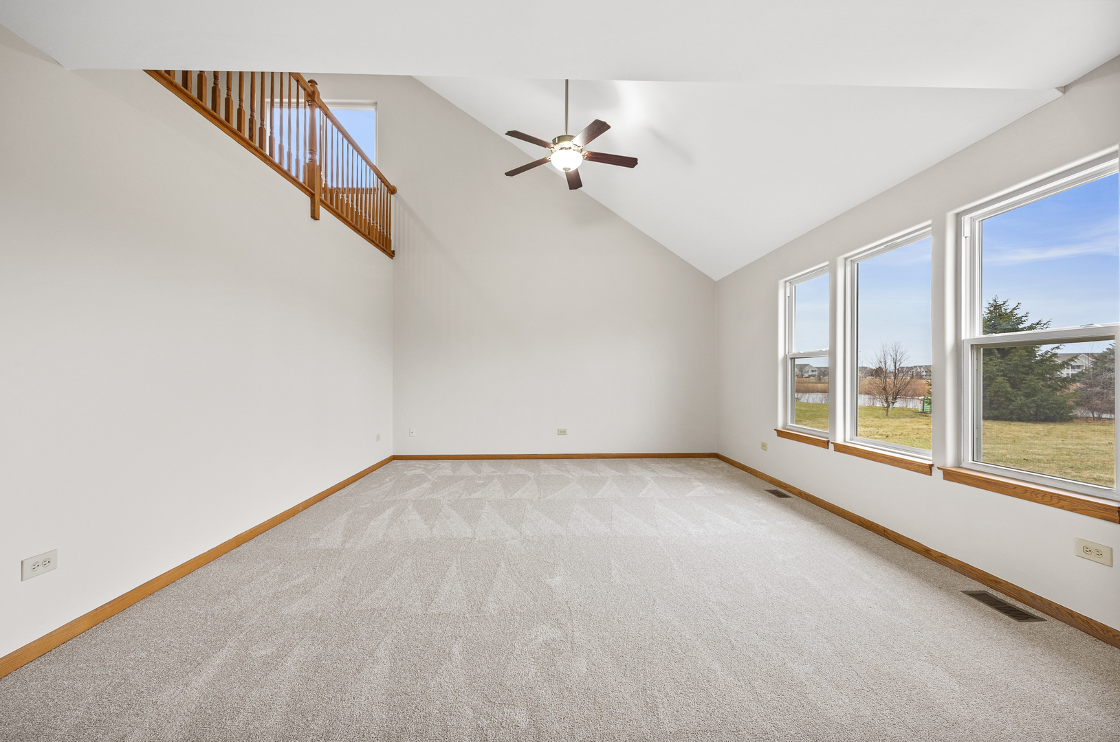 25210 Plainview Drive Channahon, IL 60410 - Photo 15 of 33 a view of an empty room with a window