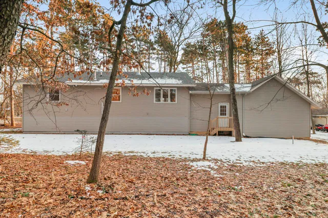 $350,000 | W820 Lakeview Circle, Brodhead, WI 53520