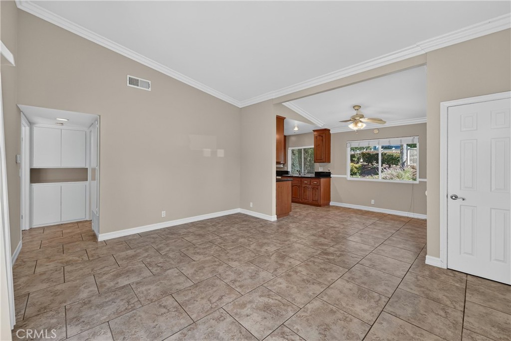 333 Surry Court Brea, CA 92821 - Photo 7 of 38