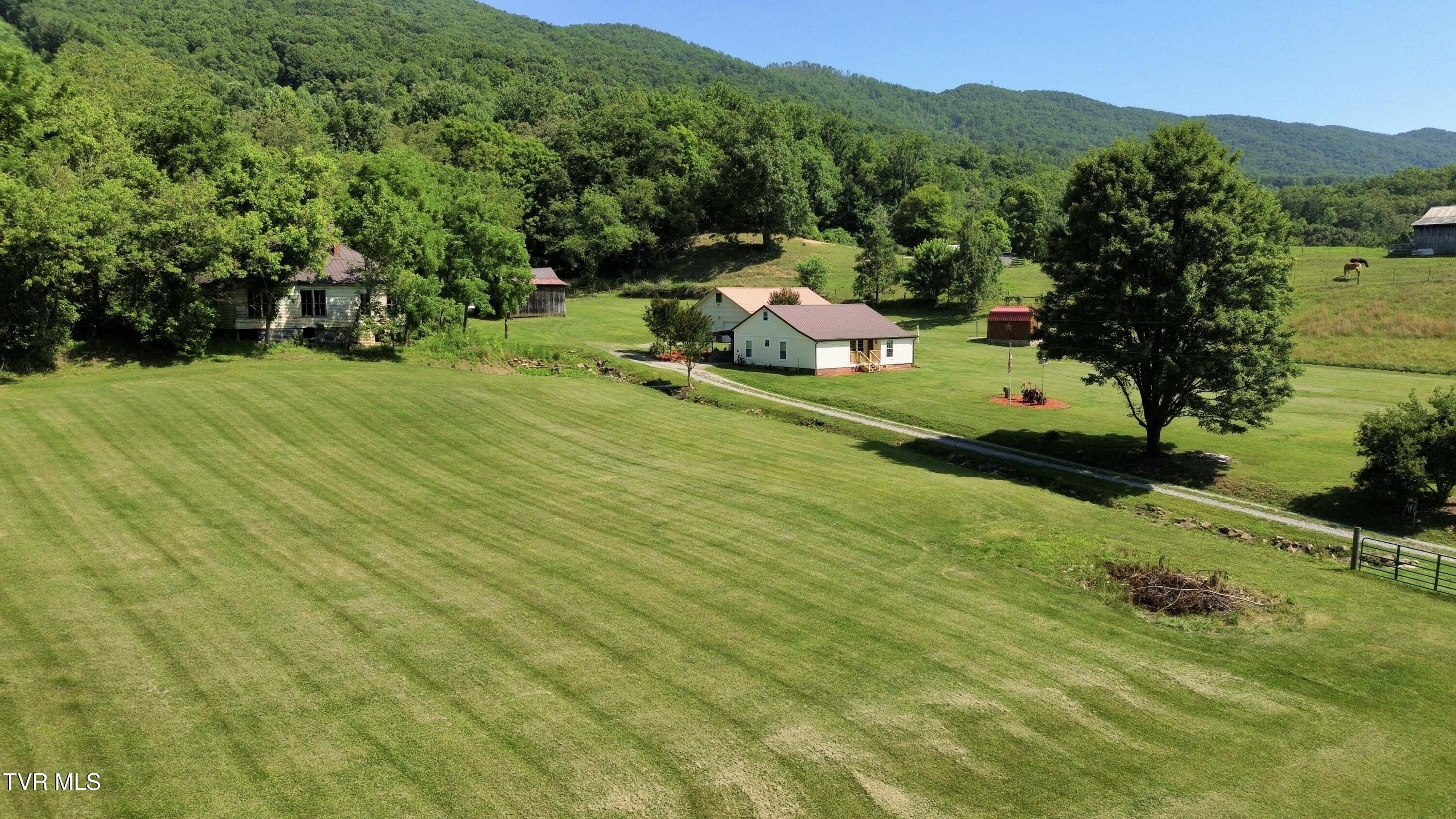 2575 Mendota Road Mendota, VA 24270 - Photo 18 of 57 dji_fly_20260422_202750_33_1782491906175