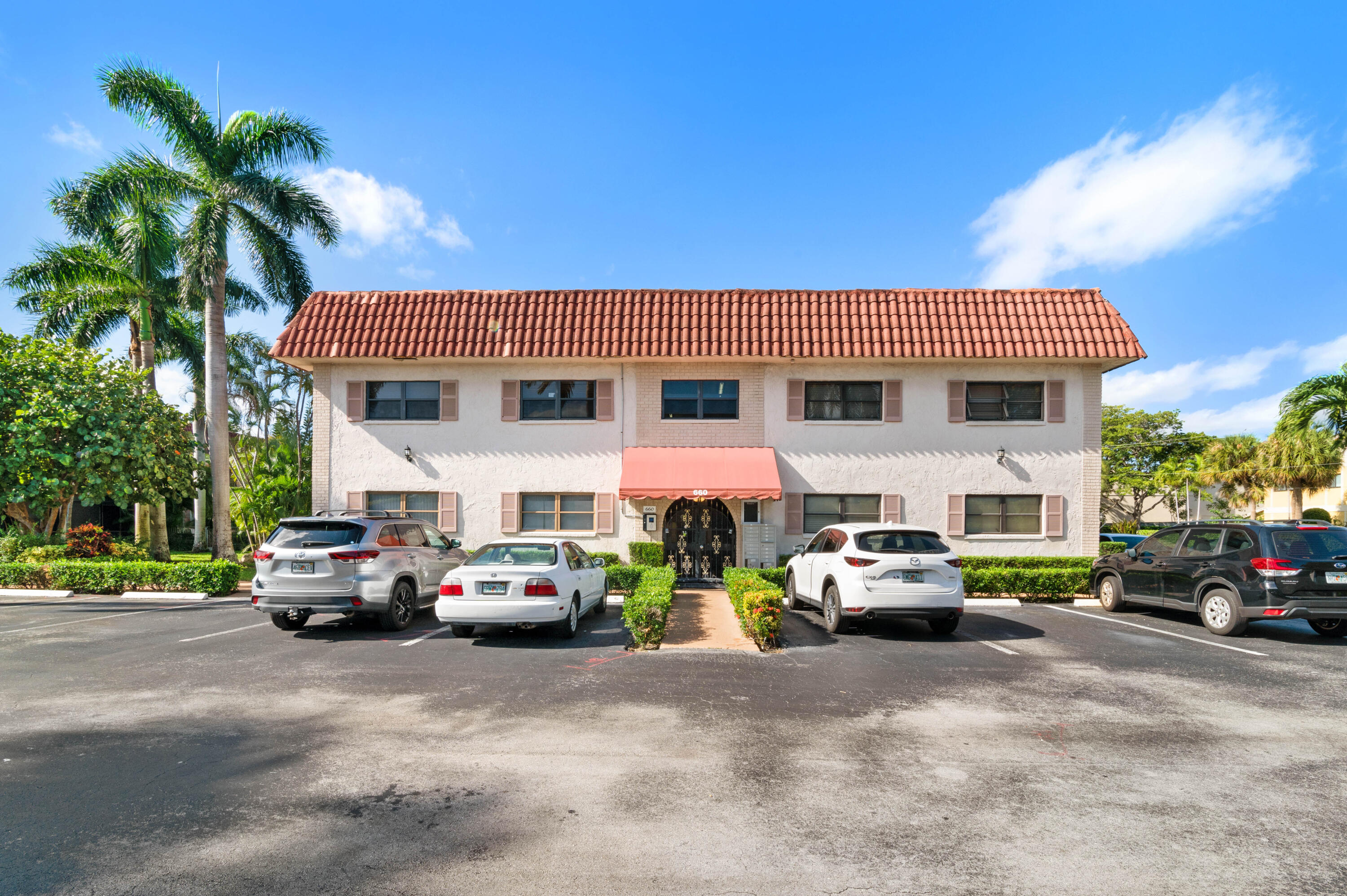 660 Dover Street, Unit A4 Boca Raton, FL 33487 - Photo 1 of 26 01 front 01