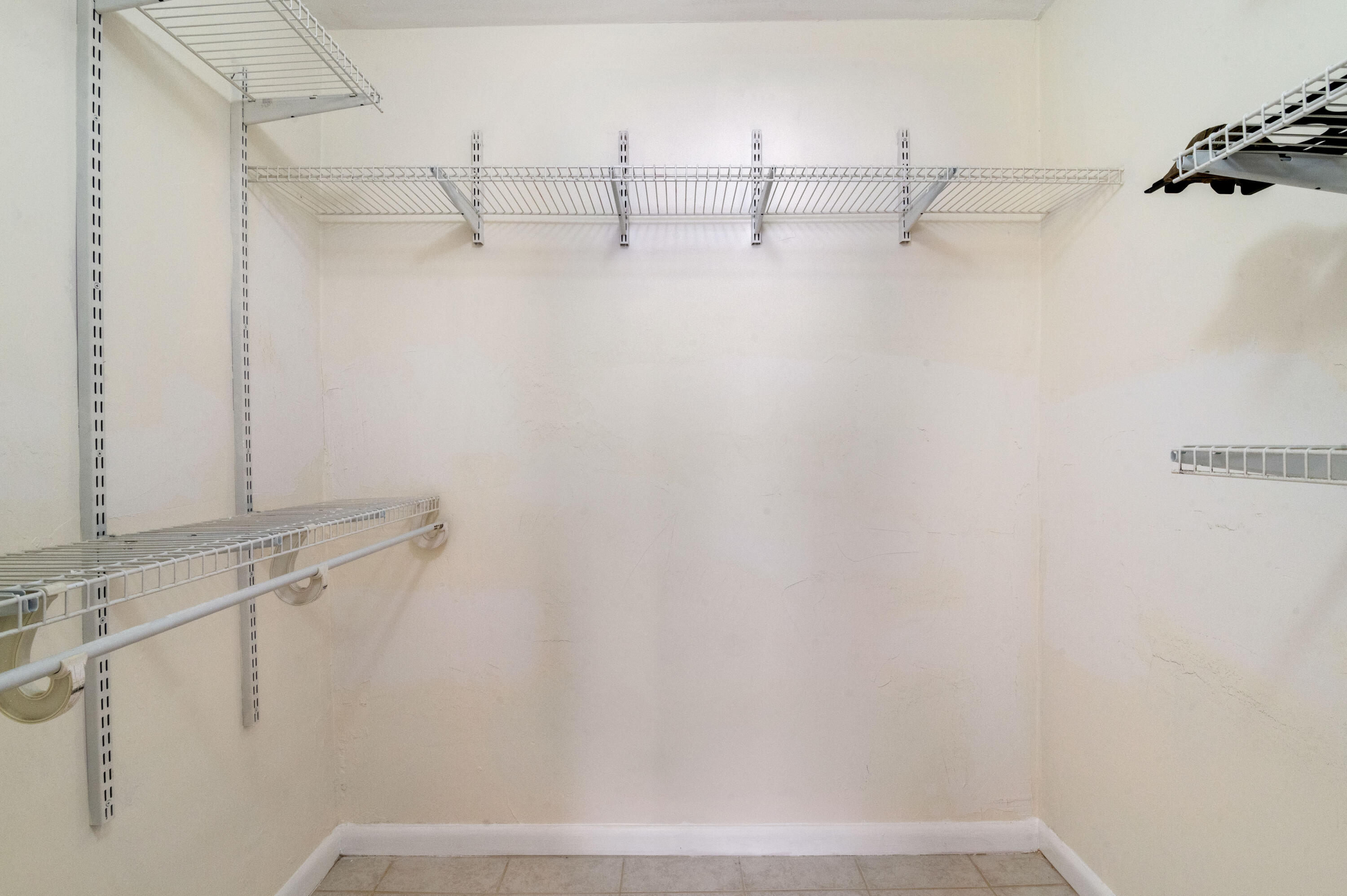 660 Dover Street, Unit A4 Boca Raton, FL 33487 - Photo 14 of 26 11 Closet 01
