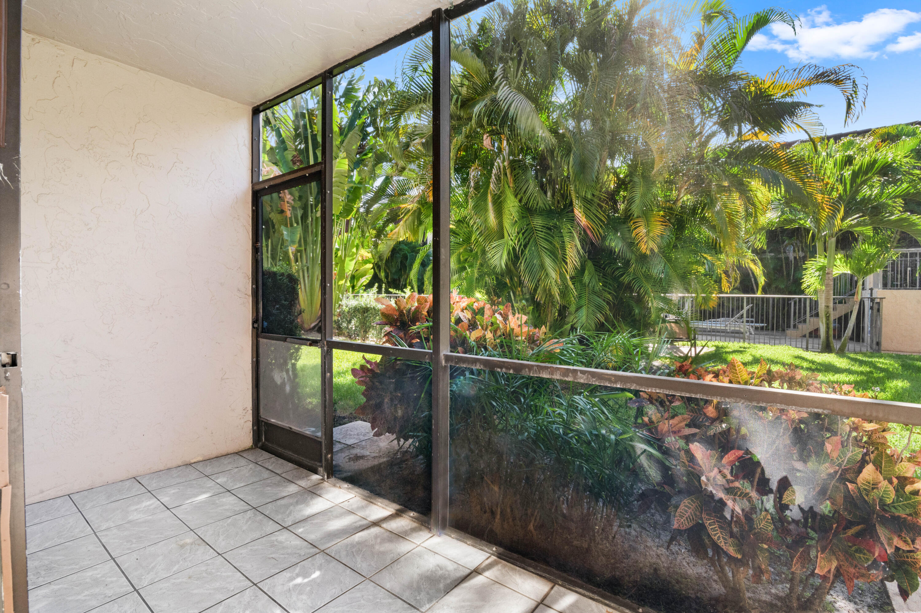 660 Dover Street, Unit A4 Boca Raton, FL 33487 - Photo 23 of 26 20 Patio 01