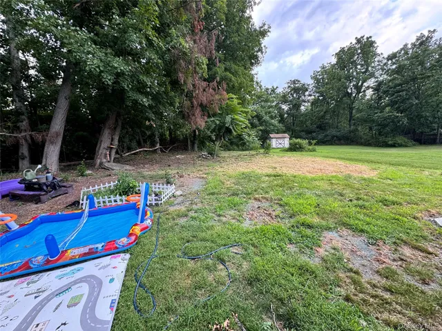 $299,999 | 261 Titusville Road, Poughkeepsie, NY 12603