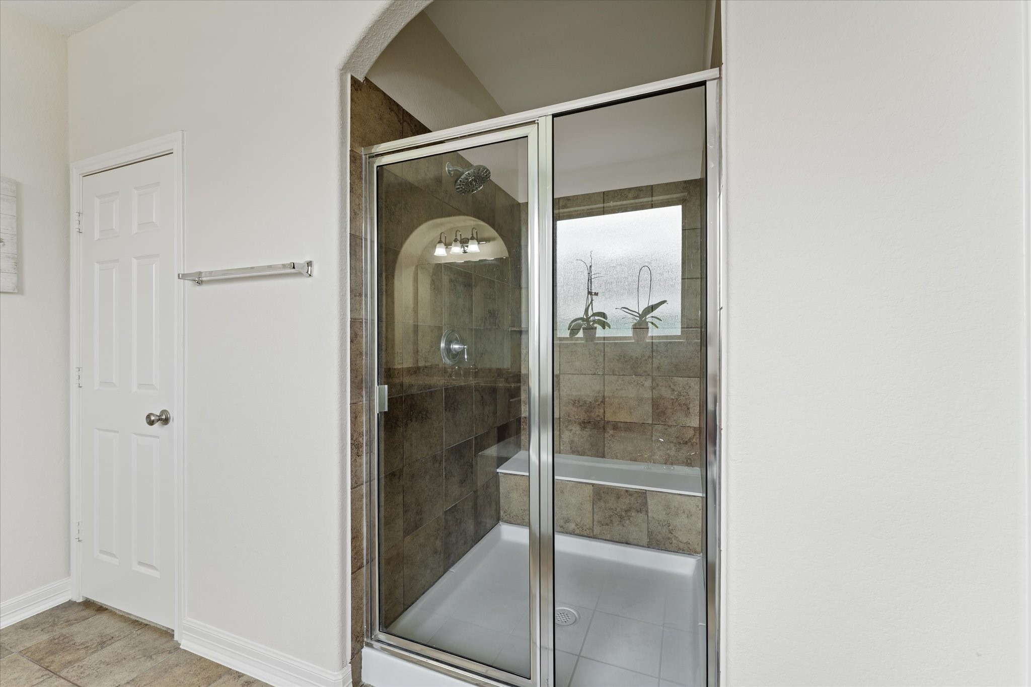 13302 Rising Bluff Lane Cypress, TX 77429 - Photo 15 of 38 Primary shower