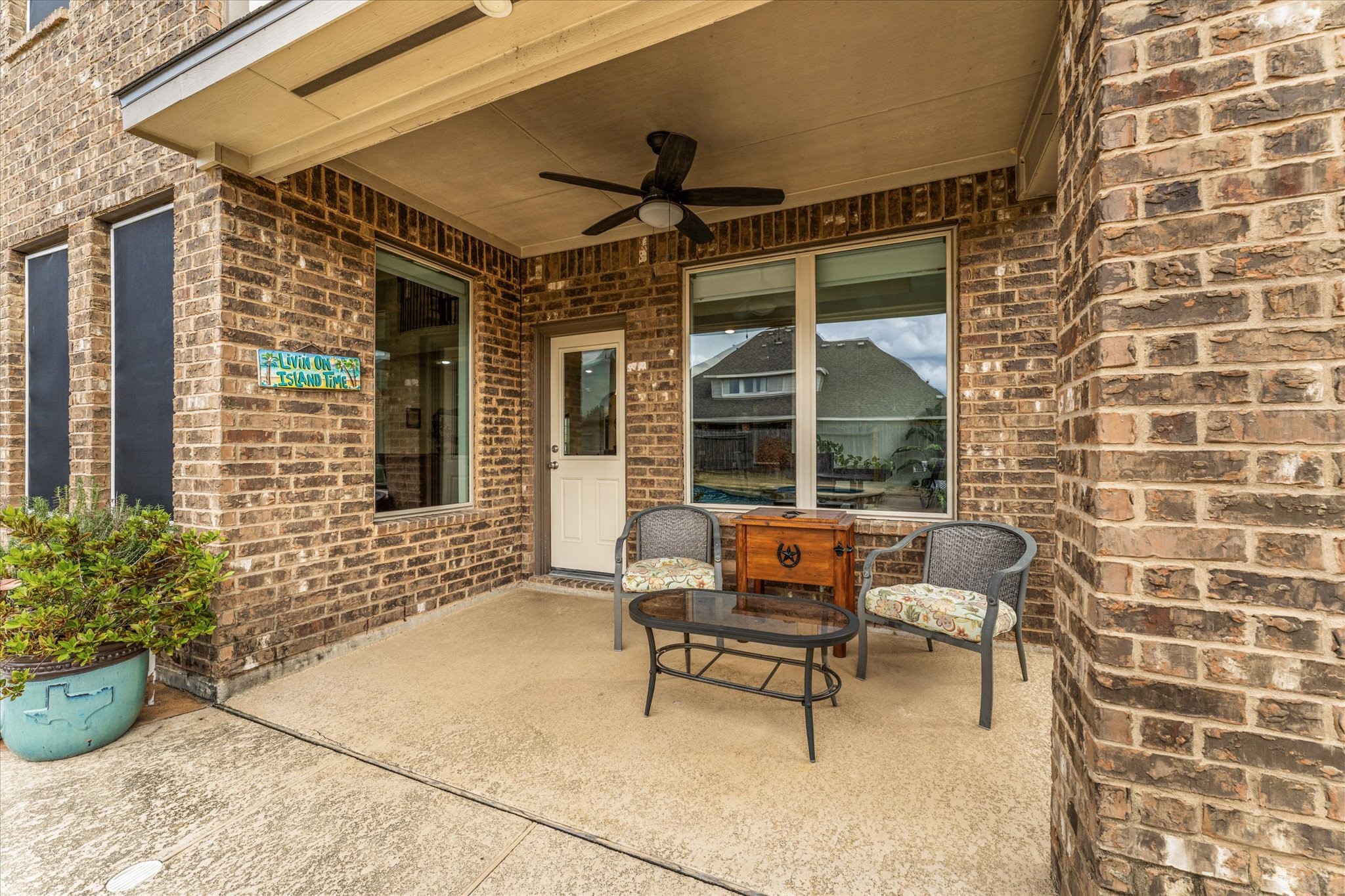 13302 Rising Bluff Lane Cypress, TX 77429 - Photo 24 of 38 Outdoor dining and relaxing space