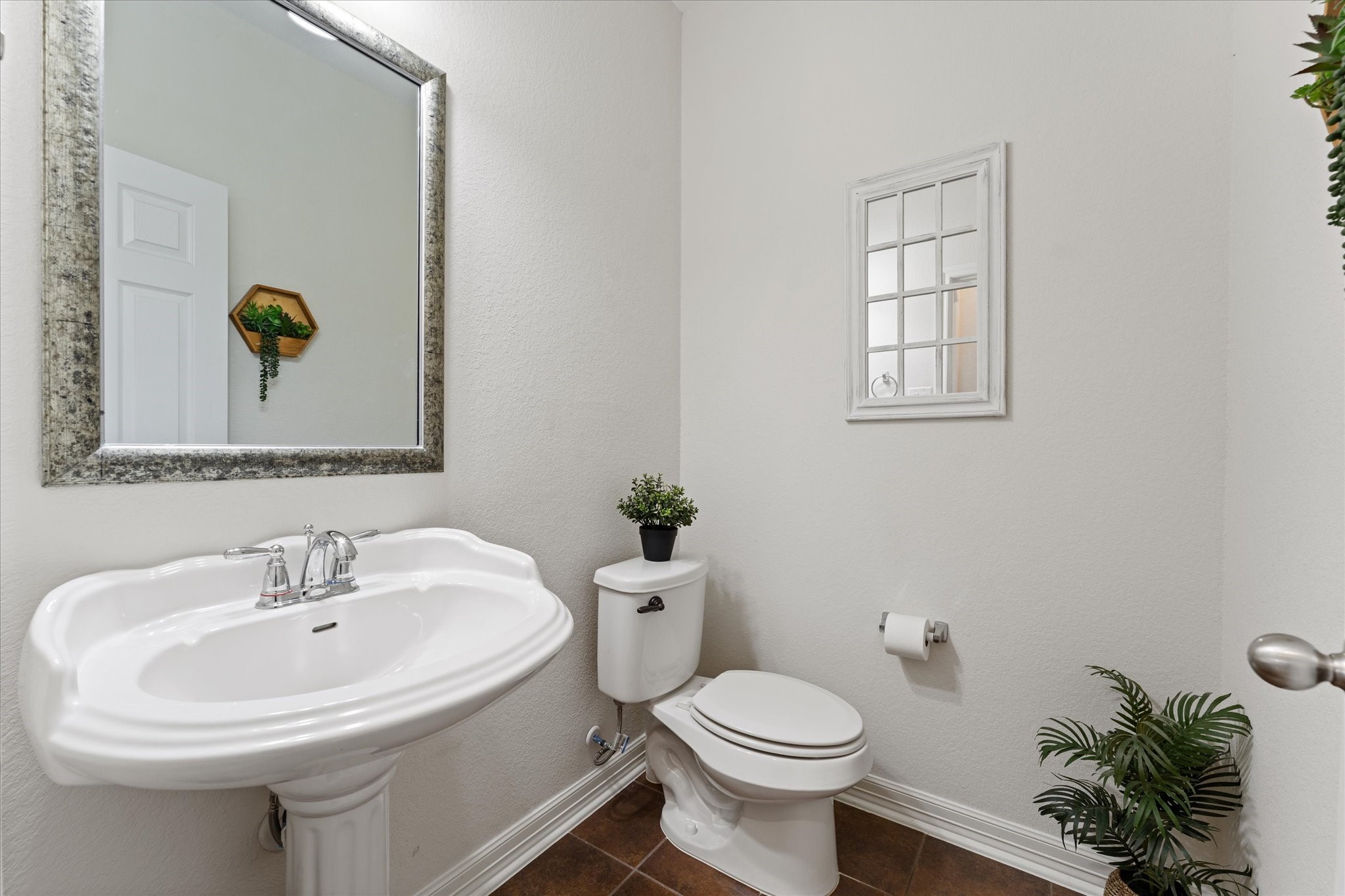 13302 Rising Bluff Lane Cypress, TX 77429 - Photo 5 of 38 Guest bath