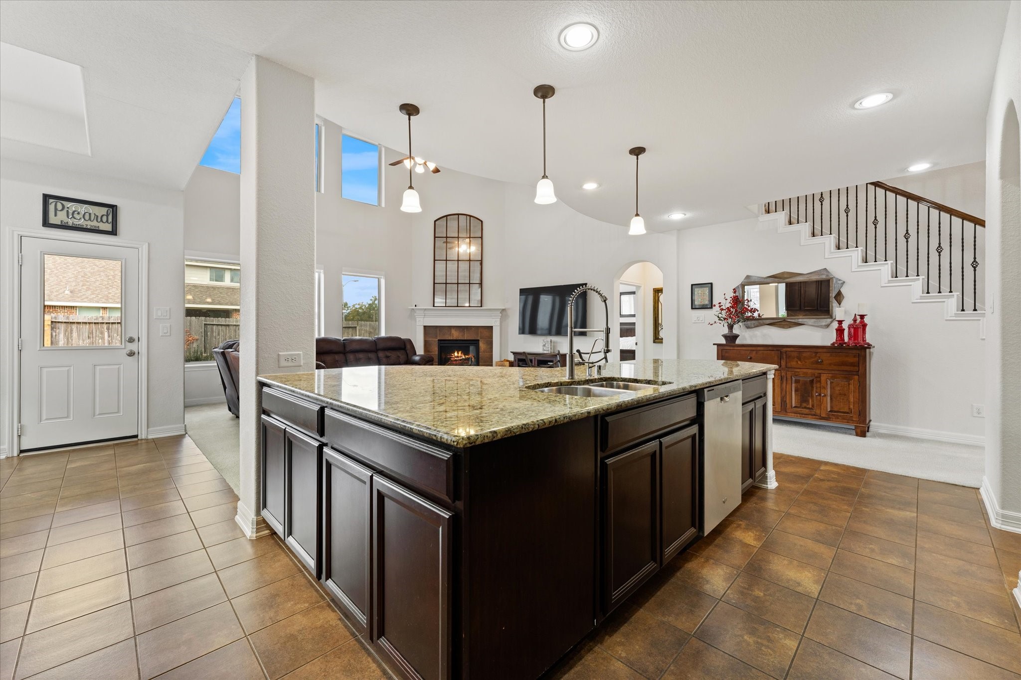 13302 Rising Bluff Lane Cypress, TX 77429 - Photo 9 of 38 Open living, breakfast and kitchen