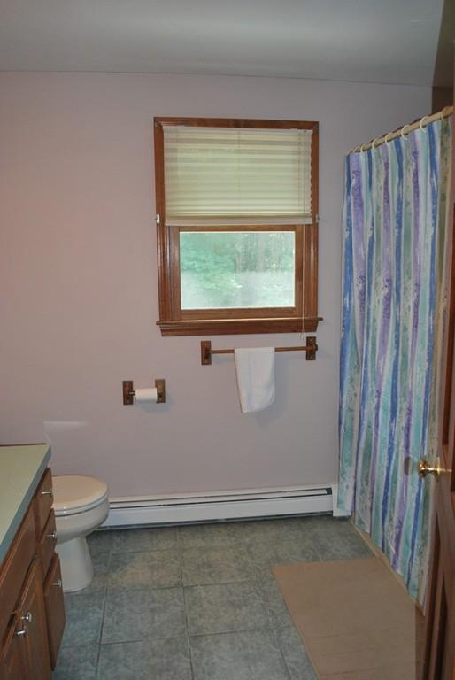 18 Autumn Road Uxbridge, MA 01569 - Photo 24 of 26 Gallery Image 24