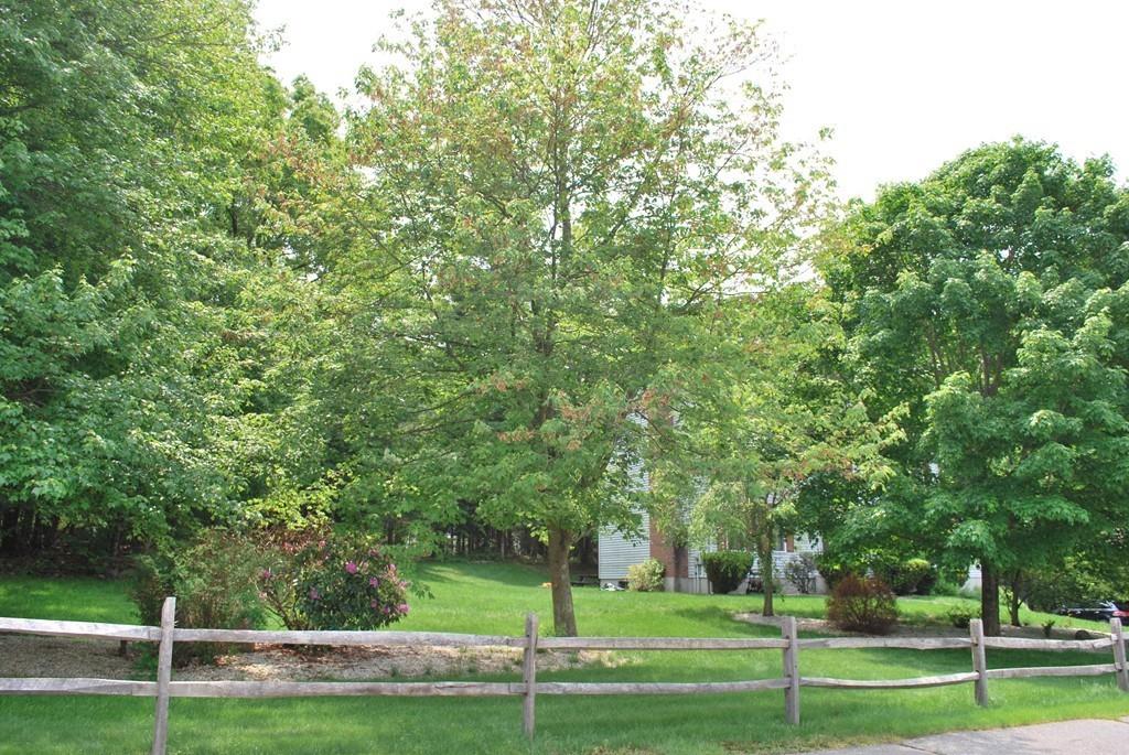 18 Autumn Road Uxbridge, MA 01569 - Photo 8 of 26 Gallery Image 8