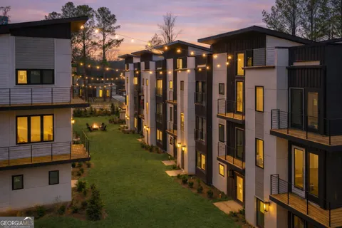 $679,900 | 1194 Penny Lane, Atlanta, GA 30344
