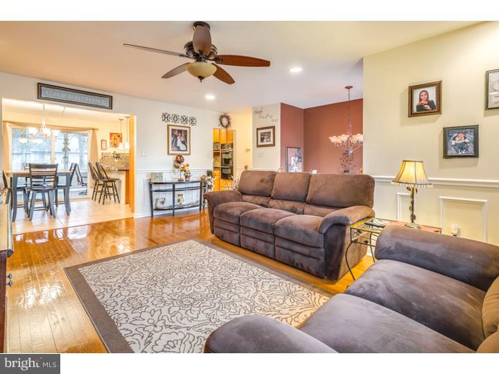 12 Summit Road Stratford, NJ 08084 - Photo 2 of 20