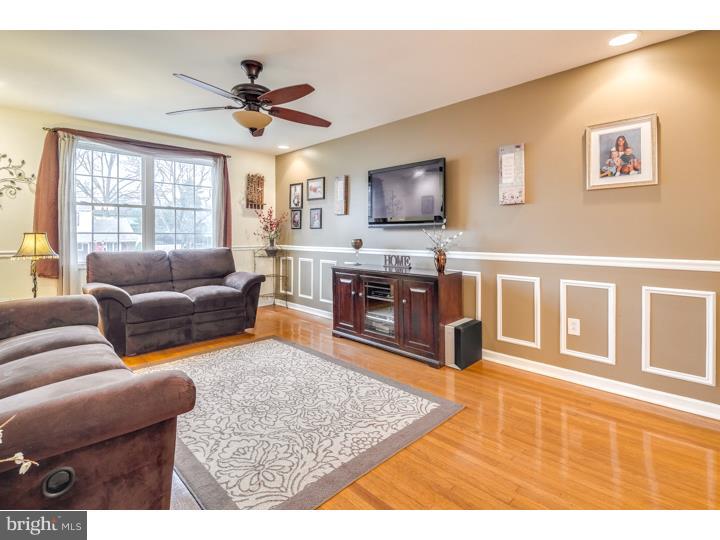 12 Summit Road Stratford, NJ 08084 - Photo 3 of 20