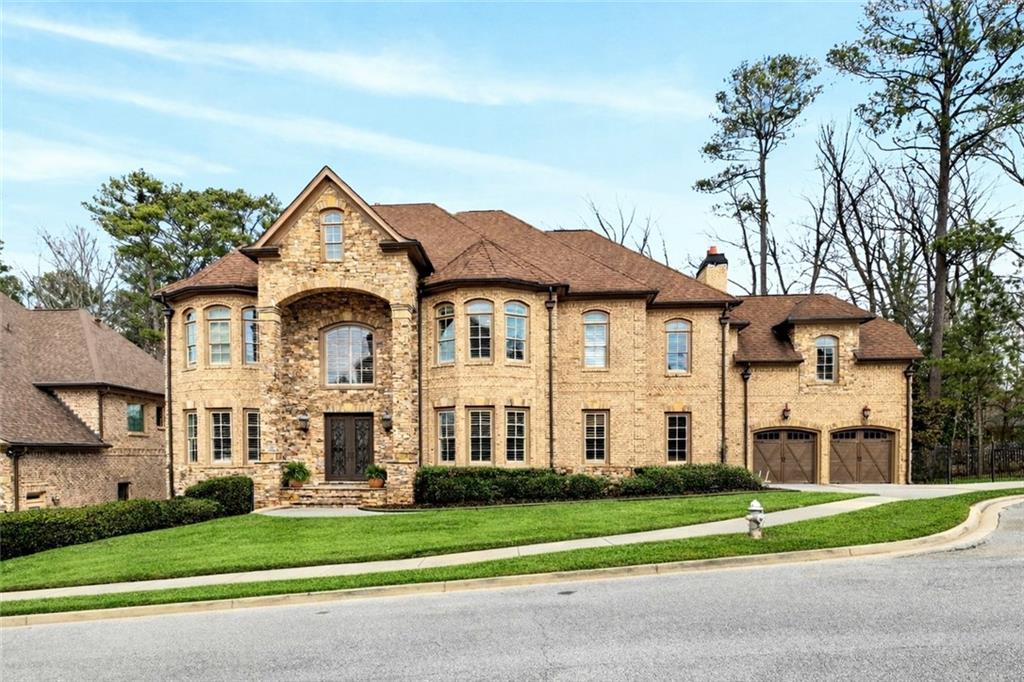 2015 Shaudi Lane Atlanta, GA 30345 - Photo 1 of 85