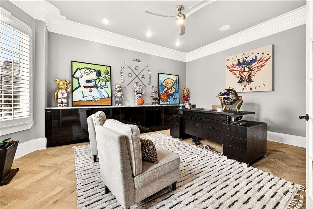 2015 Shaudi Lane Atlanta, GA 30345 - Photo 19 of 85