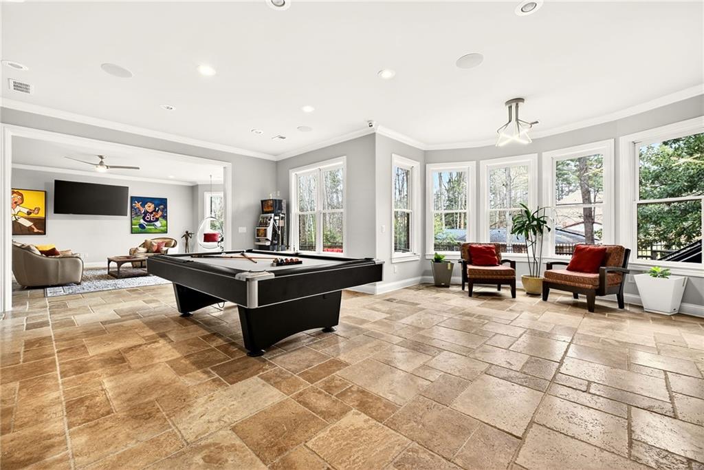 2015 Shaudi Lane Atlanta, GA 30345 - Photo 9 of 85