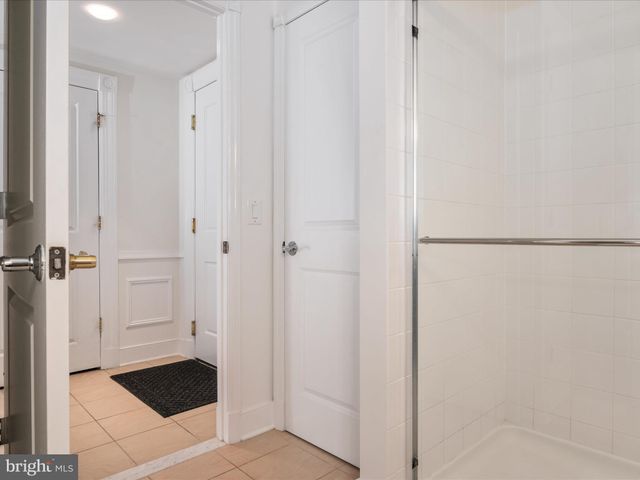 $750,000 | 5 Park Place, Unit 522, Annapolis, MD 21401