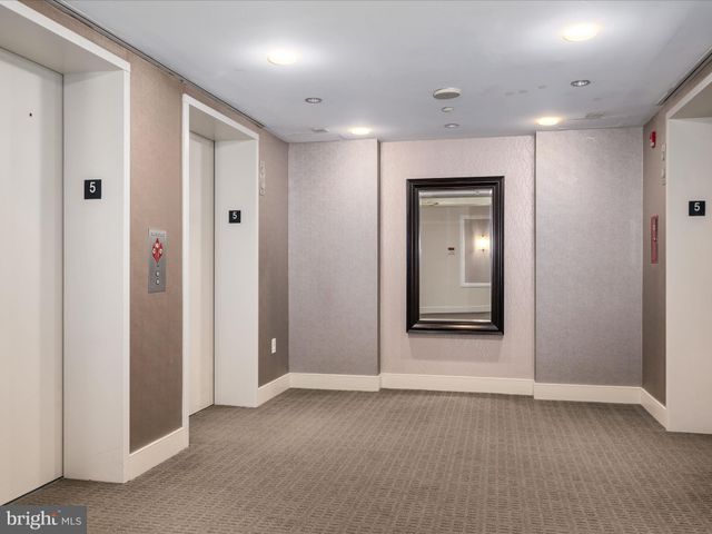 $750,000 | 5 Park Place, Unit 522, Annapolis, MD 21401