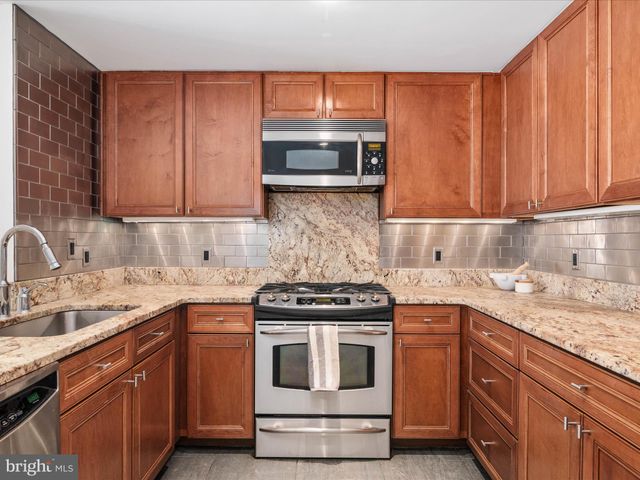 $750,000 | 5 Park Place, Unit 522, Annapolis, MD 21401