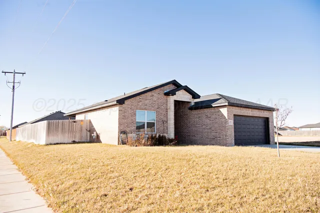 $225,000 | 1132 Mesa Street, Hereford, TX 79045