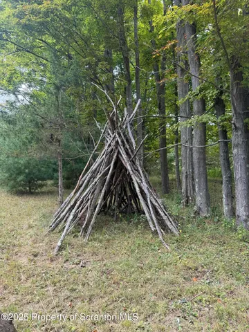 $60,000 | 692 Bowman Hollow, Mehoopany, PA 18629