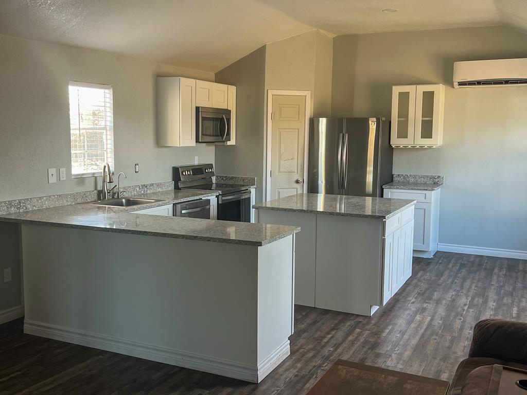 420 Ell Road Mountain Home, TX 78058 - Photo 5 of 17