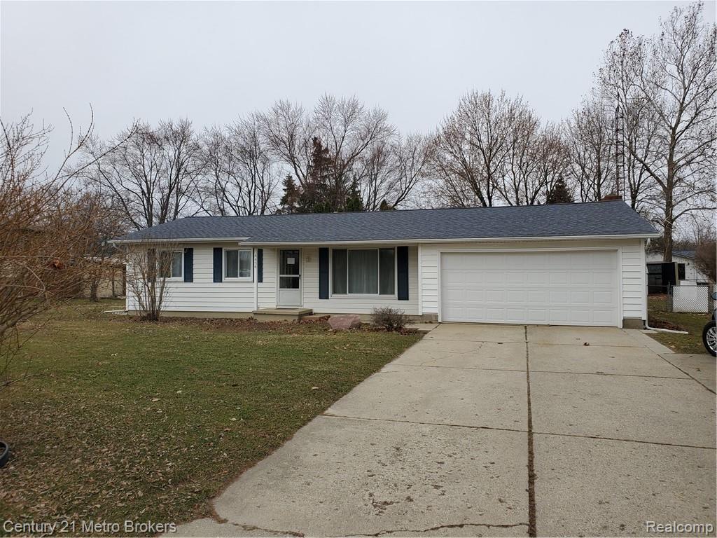 4458 South Linden Road Flint, MI 48507 - Photo 1 of 15 20190404_115553.jpg