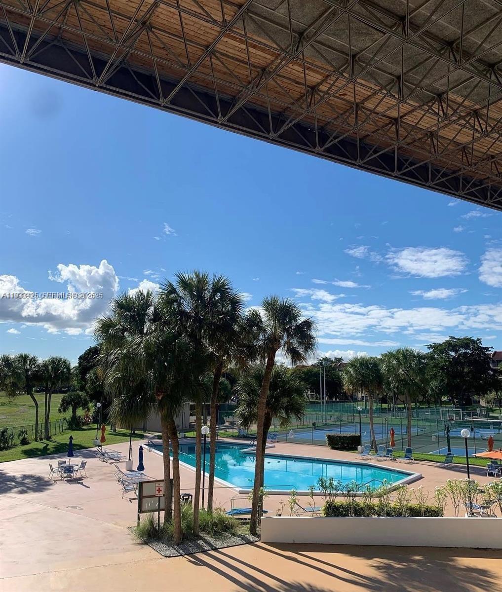 6921 Environ Boulevard, Unit 6R Lauderhill, FL 33319 - Photo 12 of 17