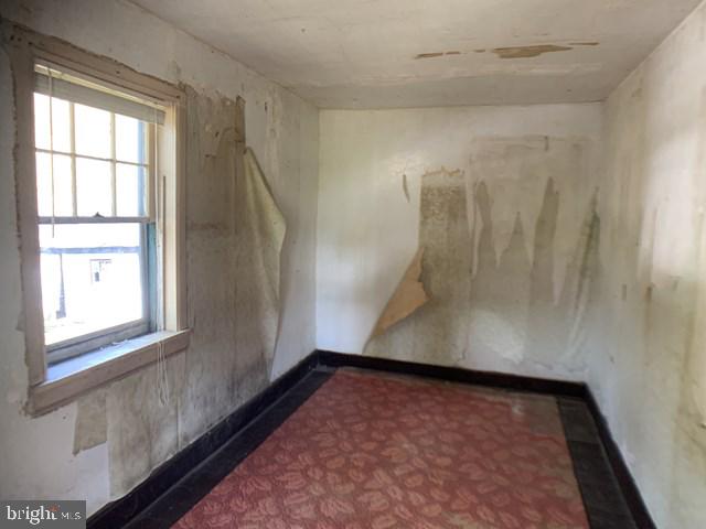 801 South Springdale Road New Windsor, MD 21776 - Photo 16 of 21 Gallery Image 16
