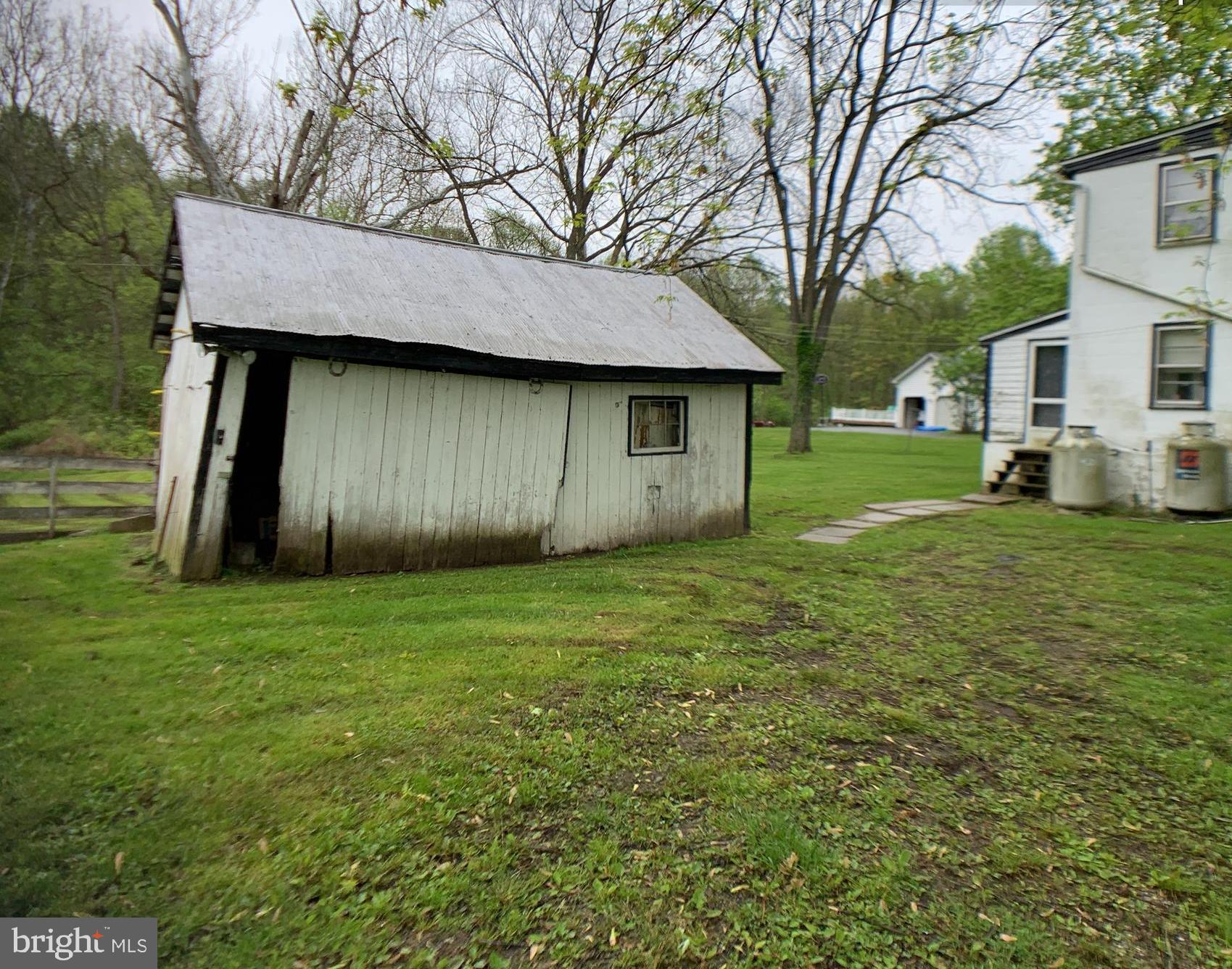 801 South Springdale Road New Windsor, MD 21776 - Photo 7 of 21 Gallery Image 7