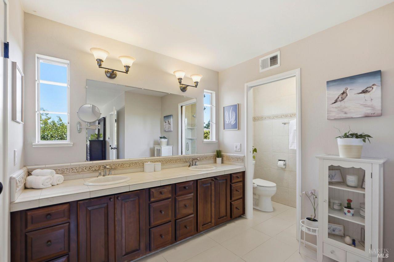 2205 Hillside Drive Santa Rosa, CA 95404 - Photo 17 of 32