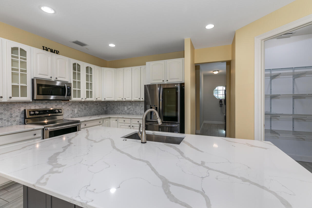 8541 Southeast Quail Ridge Way Hobe Sound, FL 33455 - Photo 14 of 40 untitled-15