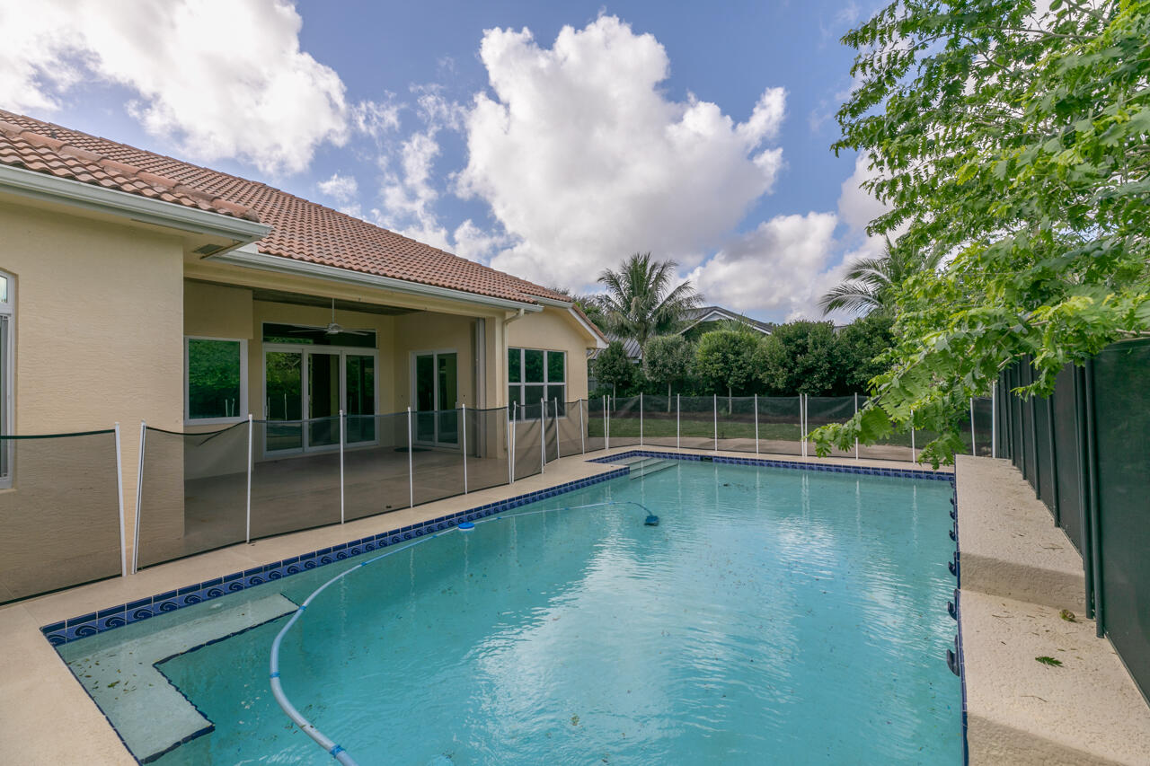 8541 Southeast Quail Ridge Way Hobe Sound, FL 33455 - Photo 23 of 40 untitled-38