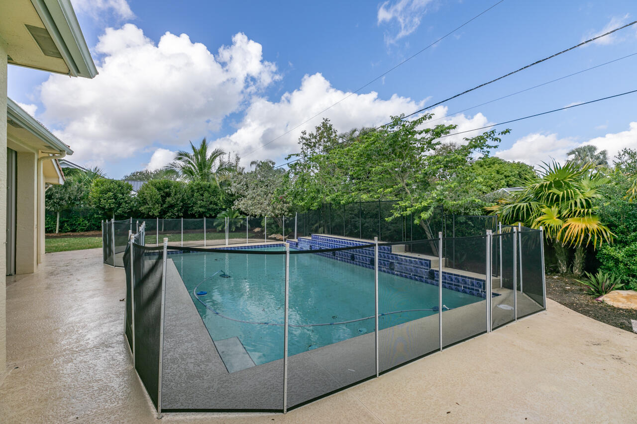 8541 Southeast Quail Ridge Way Hobe Sound, FL 33455 - Photo 26 of 40 untitled-36