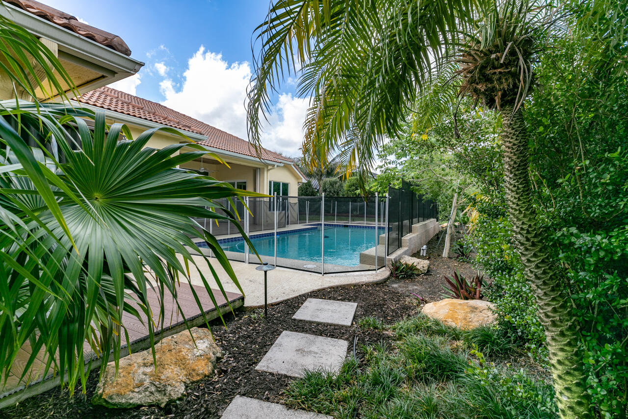 8541 Southeast Quail Ridge Way Hobe Sound, FL 33455 - Photo 28 of 40 untitled-42