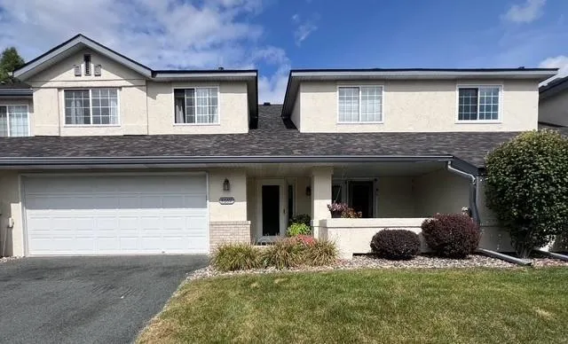 $2,300 | 4669 Centerville Road, St. Paul, MN 55127