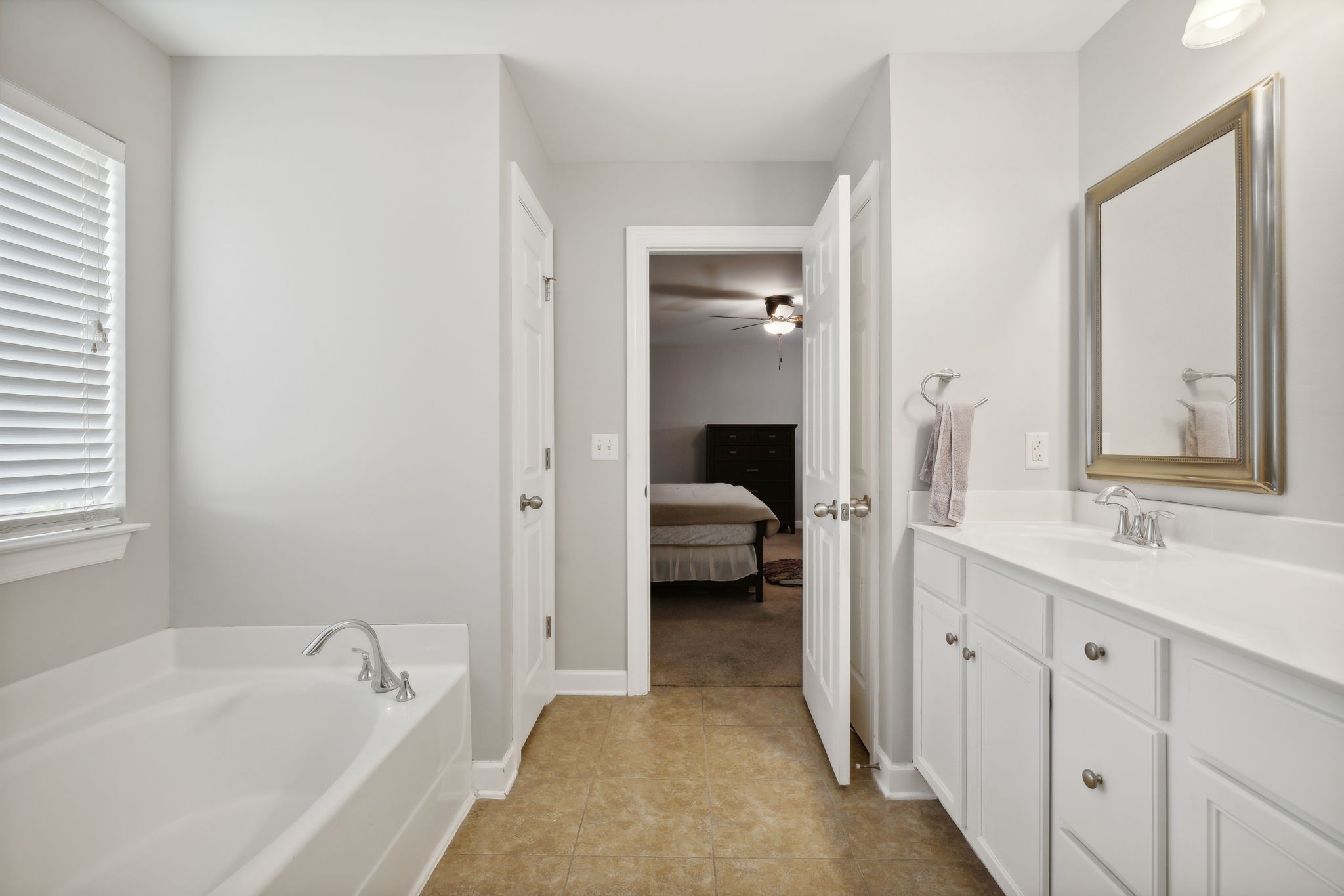 1127 Waverly Place Franklin, TN 37067 - Photo 14 of 25 primary bath