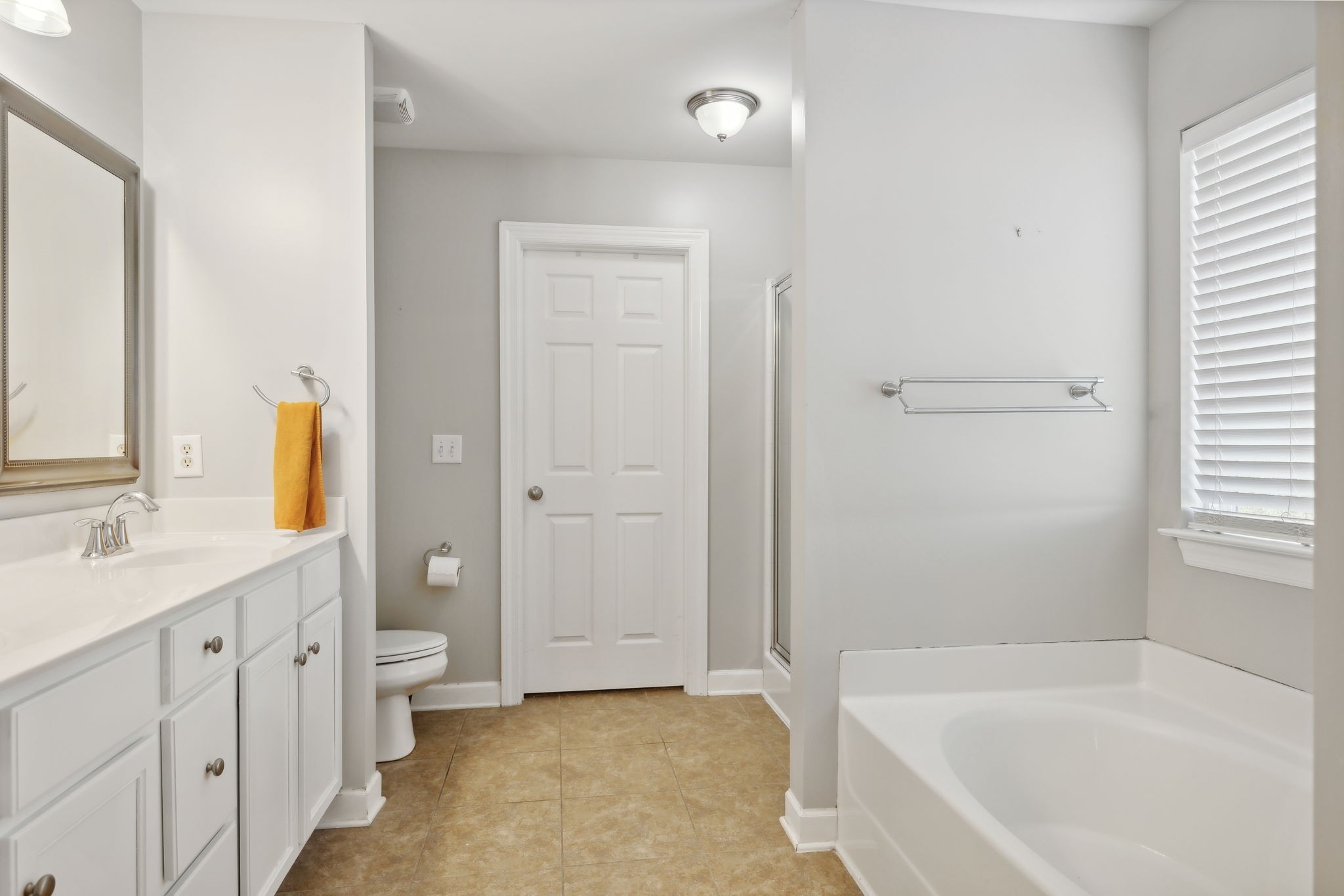 1127 Waverly Place Franklin, TN 37067 - Photo 15 of 25 primary bath