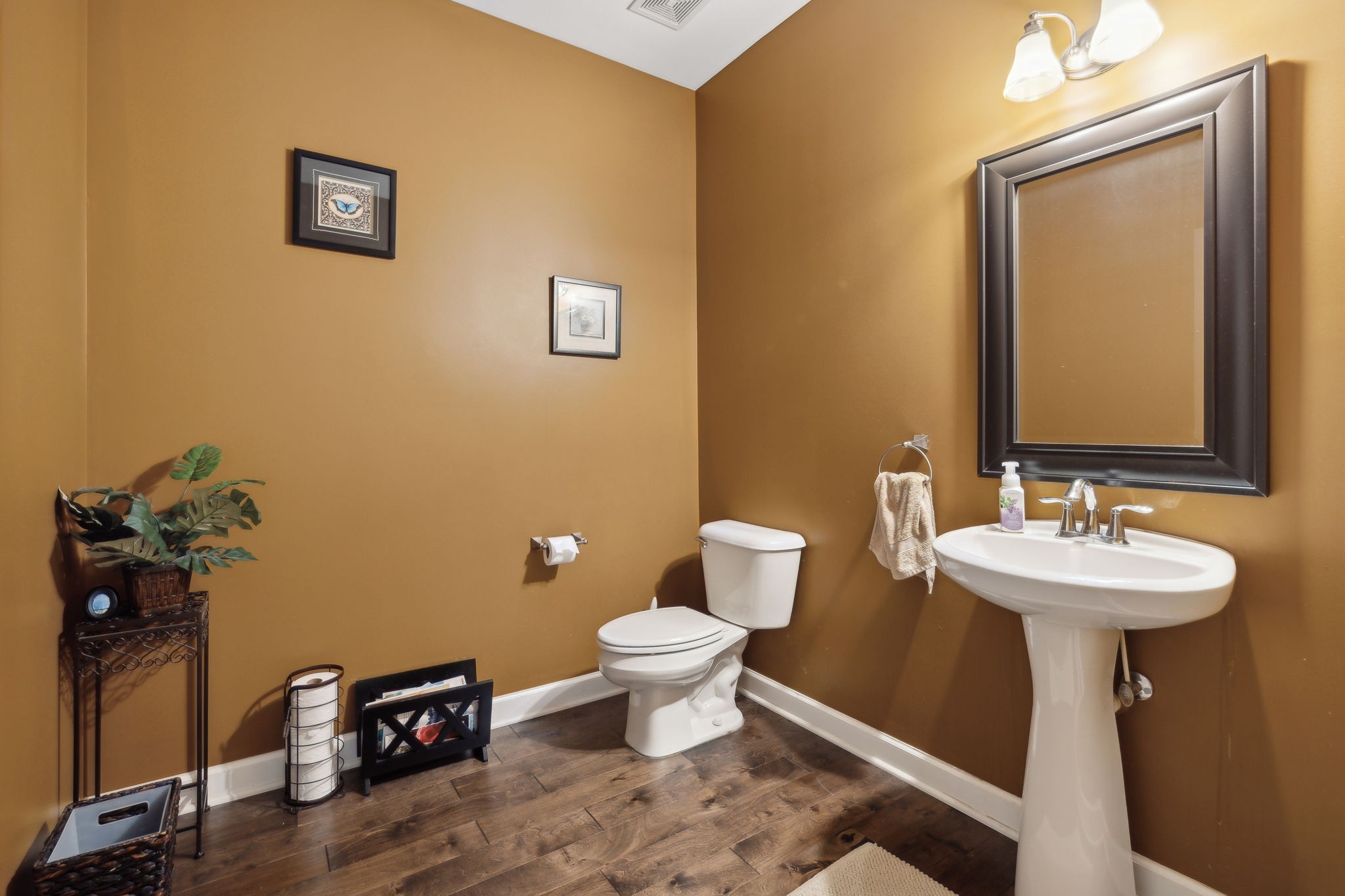 1127 Waverly Place Franklin, TN 37067 - Photo 7 of 25 powder room (downstairs)